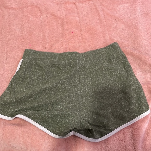 Kids active shorts - Picture 2 of 3